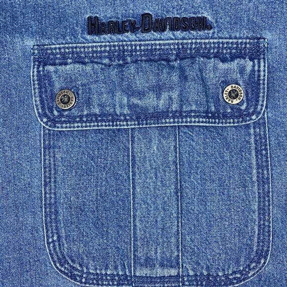 🏍🏍🏍Mens Medium Harley Davidson Denim Short Sleeve Button Up Shirt - Picture 3 of 12